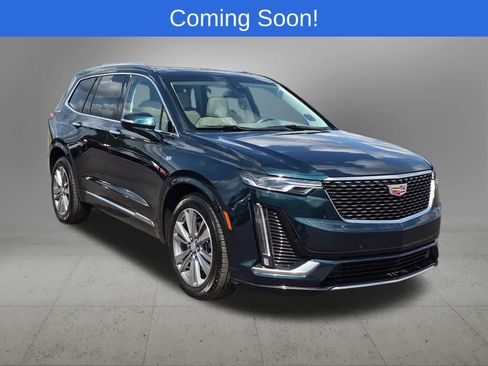 Used 2025 Cadillac XT6 Premium Luxury AWD/4WD image 8