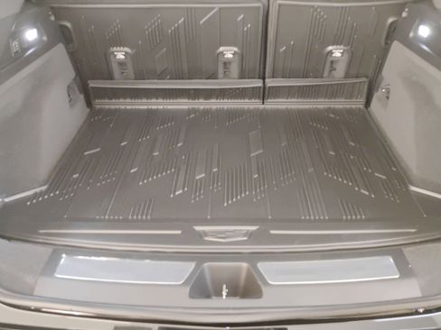 New 2025 Cadillac Lyriq Sport image 16