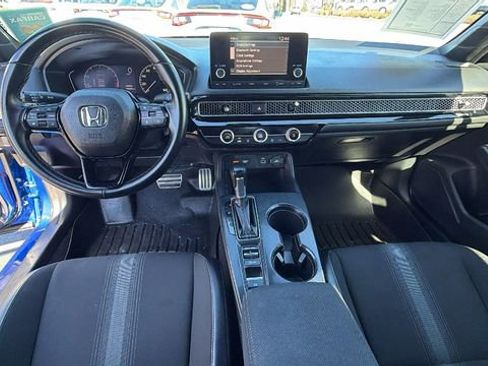 Used 2023 Honda Civic Sport image 17