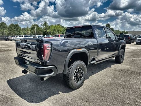 New 2026 GMC Sierra 2500 AT4X w/ LPO, Black Badging Package AWD/4WD image 11