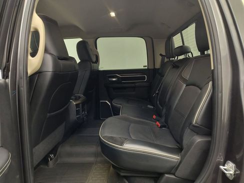 Used 2022 RAM 2500 Laramie AWD/4WD image 12