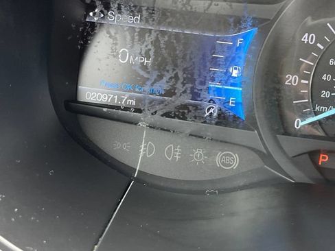 Used 2023 Ford Edge SEL AWD/4WD image 16