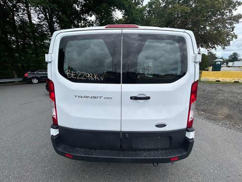 Used 2025 Ford Transit 250 Low Roof w/ Exterior Upgrade Package RWD image 6