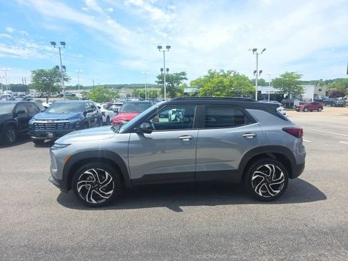 New 2026 Chevrolet TrailBlazer RS w/ Convenience Package AWD/4WD image 5