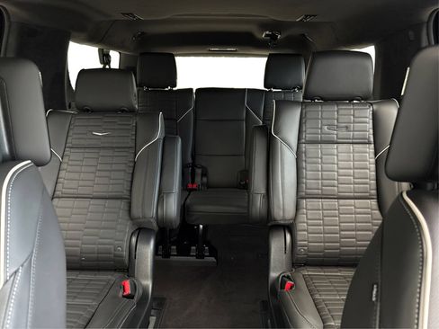 New 2026 Cadillac Escalade ESV Platinum Luxury w/ LPO, Radiant Package AWD/4WD image 17