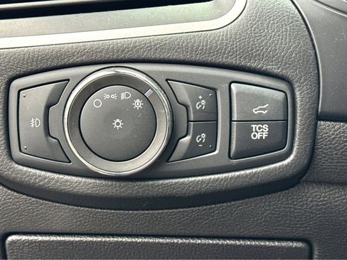 Used 2022 Ford Edge ST-Line image 15