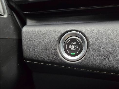 Used 2022 Cadillac Escalade Luxury AWD/4WD image 23