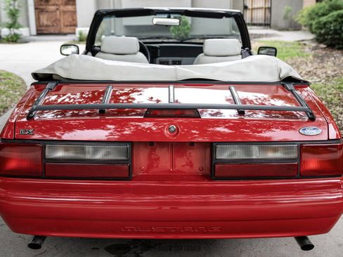 Used 1993 Ford Mustang LX RWD image 7
