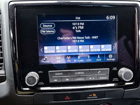 Used 2022 Nissan Frontier S image 27