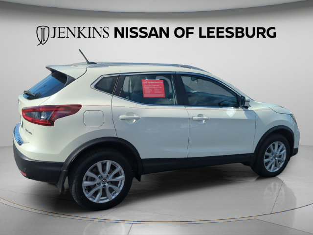 Certified 2022 Nissan Rogue Sport SV w/ Technology Package AWD/4WD image 5