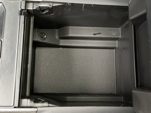 Used 2023 Ford F150 Lariat w/ Equipment Group 502A High image 29