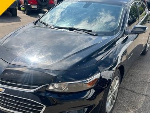 Used 2016 Chevrolet Malibu LT FWD image 1