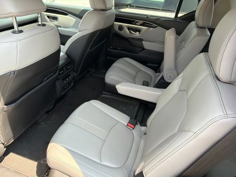 Used 2024 Honda Pilot EX-L image 19