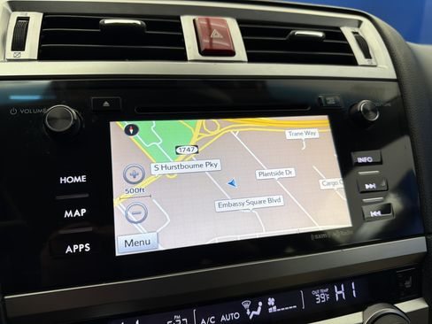 Used 2015 Subaru Outback 3.6R Limited image 18