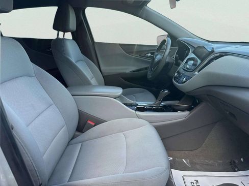 Used 2016 Chevrolet Malibu LT FWD image 20