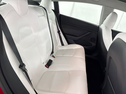 Used 2023 Tesla Model 3 Standard Range image 30