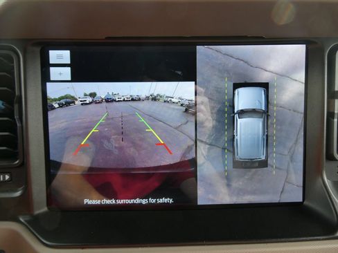 Used 2023 Ford Bronco Wildtrak AWD/4WD image 32