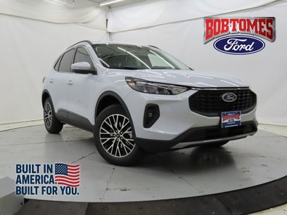 New 2025 Ford Escape SE