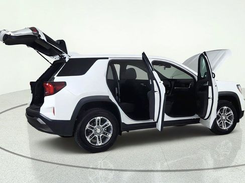 Used 2026 GMC Terrain Elevation AWD/4WD image 14