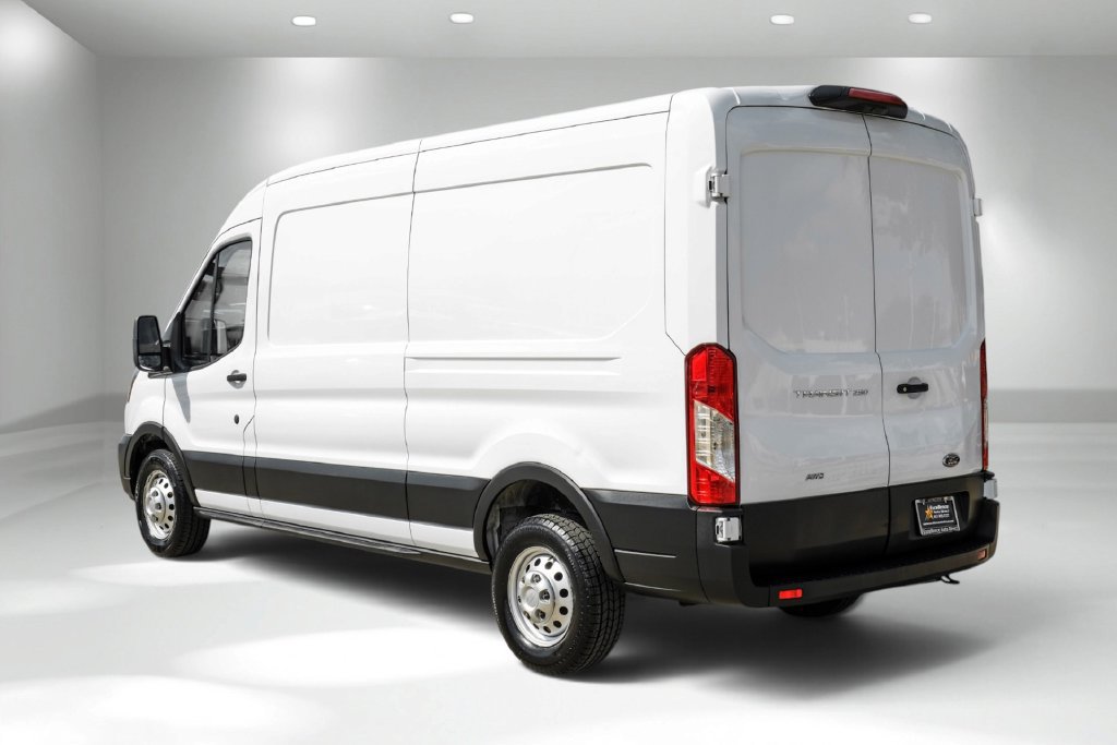 Used 2023 Ford Transit 250 Medium Roof AWD image 8