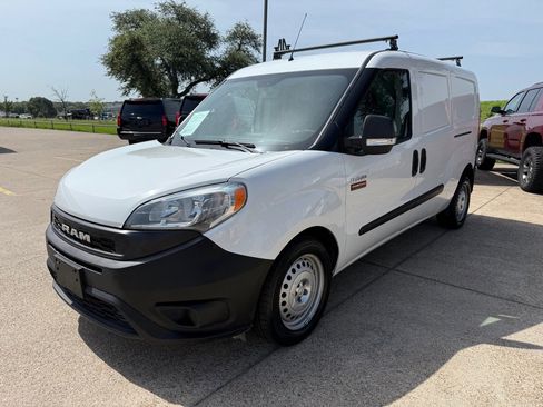 Used 2020 RAM ProMaster City Tradesman image 4