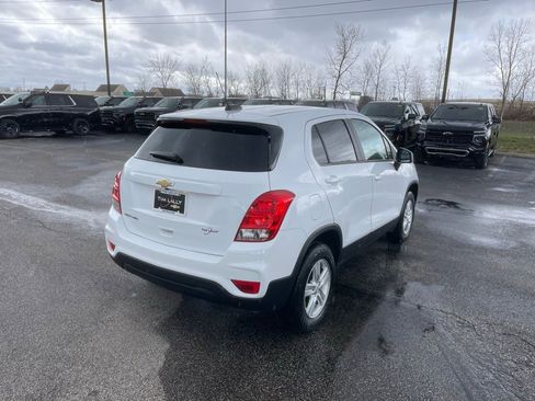 Used 2020 Chevrolet Trax LS w/ Tint and Cruise Package image 7