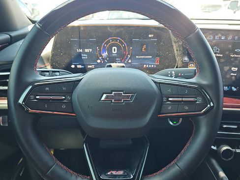 Used 2024 Chevrolet Traverse RS w/ LPO, Floor Liner Package AWD/4WD image 7