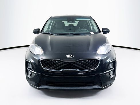Used 2022 Kia Sportage LX FWD image 2