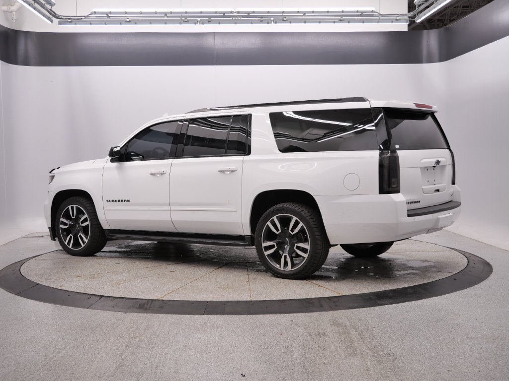 Used 2019 Chevrolet Suburban Premier AWD/4WD image 3