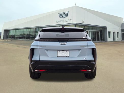 New 2026 Cadillac Lyriq Sport w/ LPO, Floor Liner Package image 5