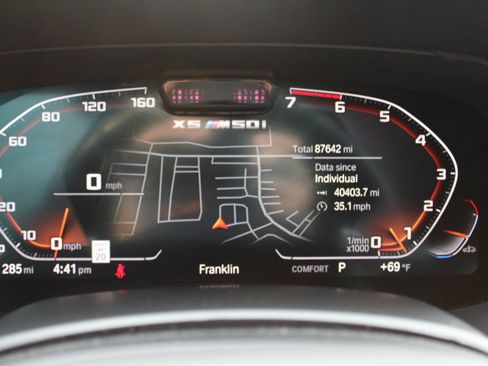 Used 2022 BMW X5 M50i image 15