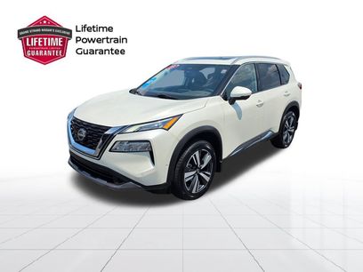 Used 2023 Nissan Rogue SL w/ SL Premium Package