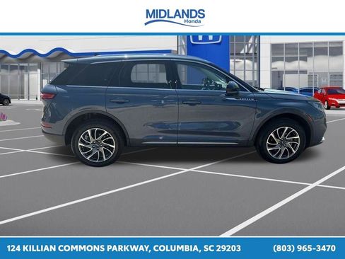 Used 2022 Lincoln Corsair AWD w/ Equipment Group 101A image 16