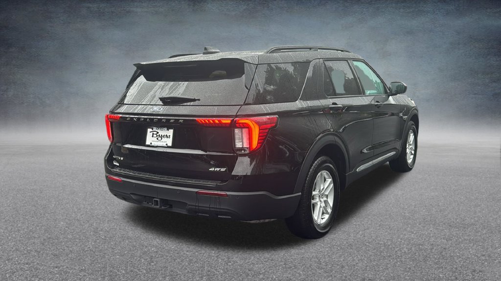 Used 2025 Ford Explorer Active AWD/4WD image 10