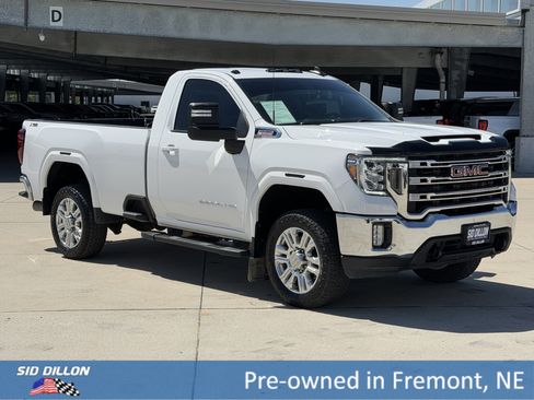 Used 2022 GMC Sierra 2500 SLE w/ SLE Convenience Package AWD/4WD image 2