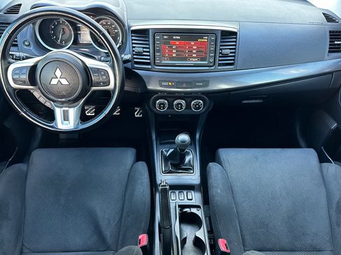 Used 2010 Mitsubishi Lancer Evolution GSR image 15