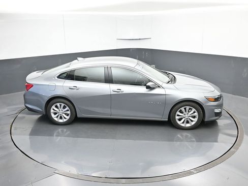 Used 2024 Chevrolet Malibu LT image 47