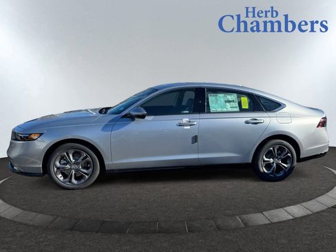 New 2025 Honda Accord EX-L image 11