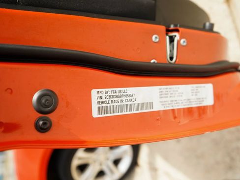 Used 2023 Dodge Charger SXT RWD image 39
