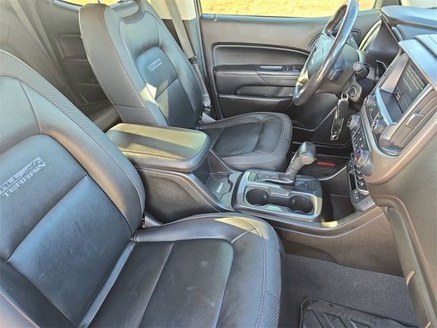 Used 2019 GMC Canyon All Terrain w/ Trailering Package image 10