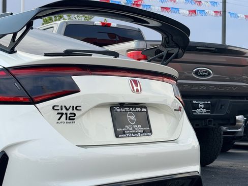 Used 2023 Honda Civic Type R image 36