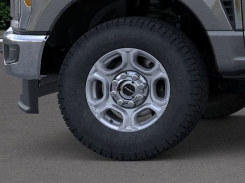 New 2026 Ford F250 XLT w/ 360-Degree Camera Package image 19