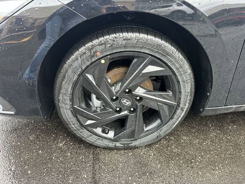 New 2026 Hyundai Elantra Sport image 17