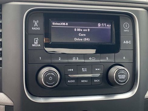 Used 2018 RAM 1500 Express RWD image 21