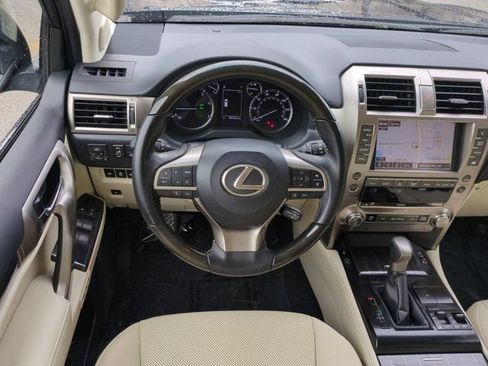 Used 2020 Lexus GX 460 Premium w/ Premium Package AWD/4WD image 14