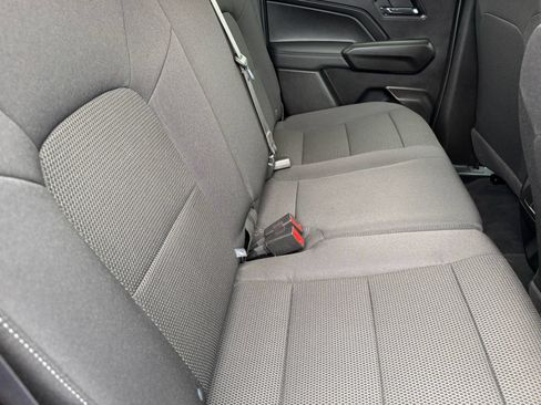 Used 2024 GMC Canyon Elevation w/ Convenience Package AWD/4WD image 15