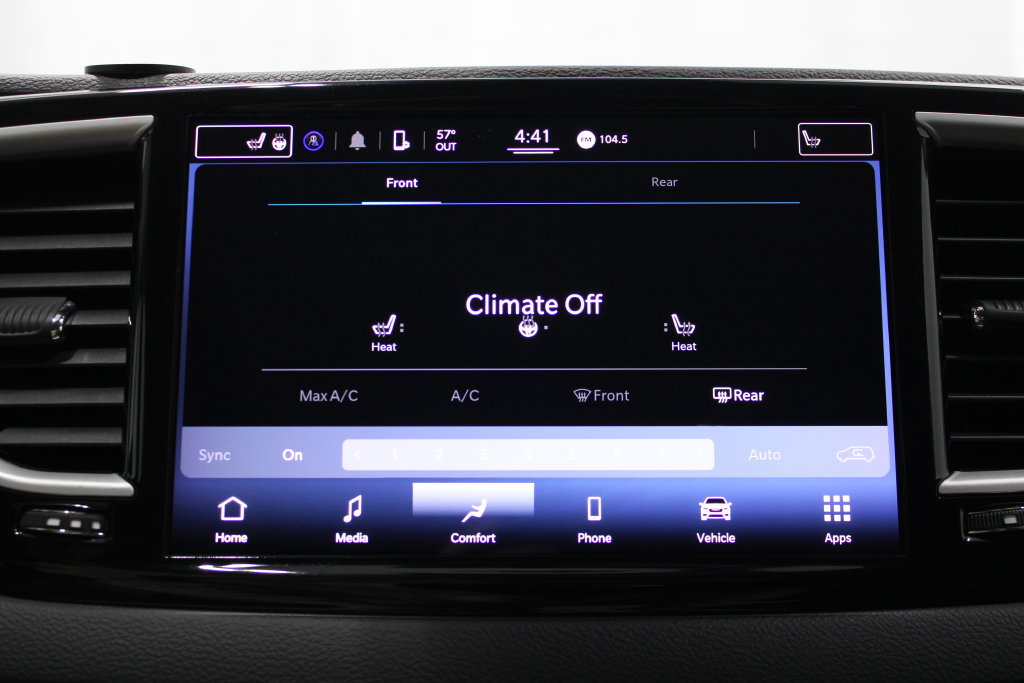 Used 2022 Chrysler Pacifica Touring-L FWD image 34