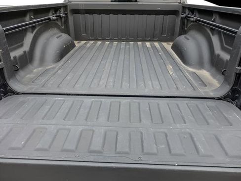 Used 2023 RAM 1500 Laramie AWD/4WD image 26