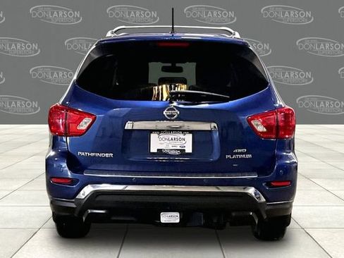 Used 2018 Nissan Pathfinder S image 6