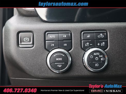 Used 2024 GMC Sierra 3500 SLT w/ SLT Convenience Package image 33